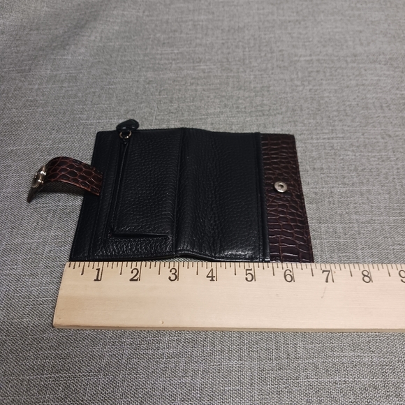 Brighton leather bifold wallet - Picture 9 of 10